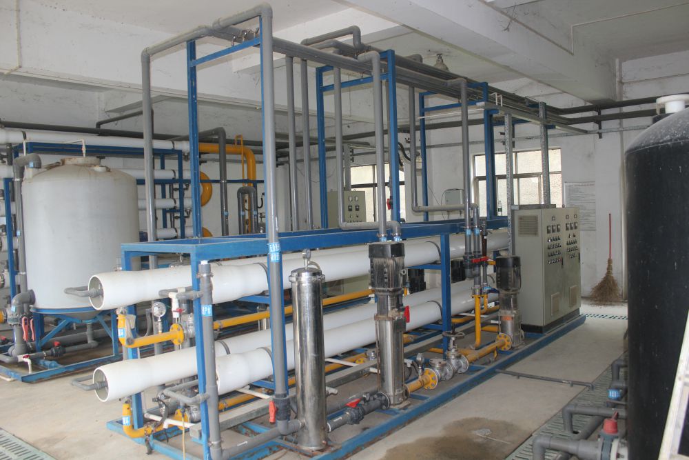 惠東縣某(mou)某100噸垃圾滲瀝液工程
