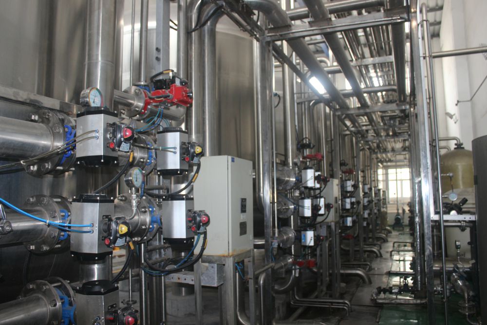 廣州某某啤酒100噸過濾輭化水工程